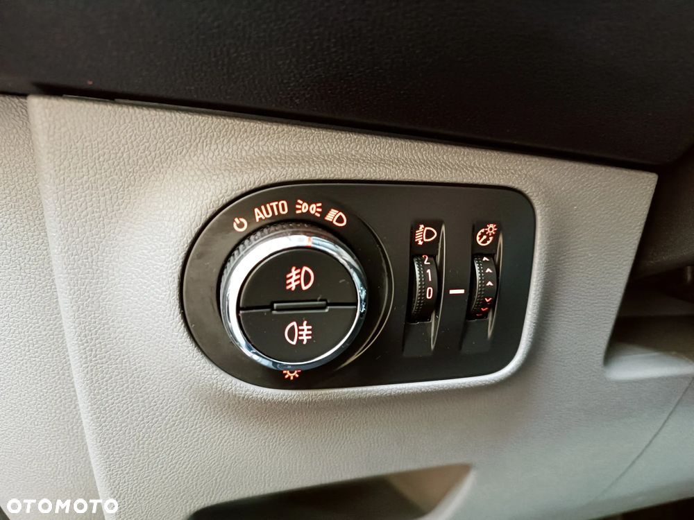 Opel Corsa 1.4 Turbo (ecoFLEX) Start/Stop Color Edition - 35