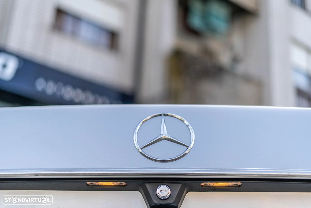 Mercedes-Benz W126 (1979-1992) 500 SEC - 33