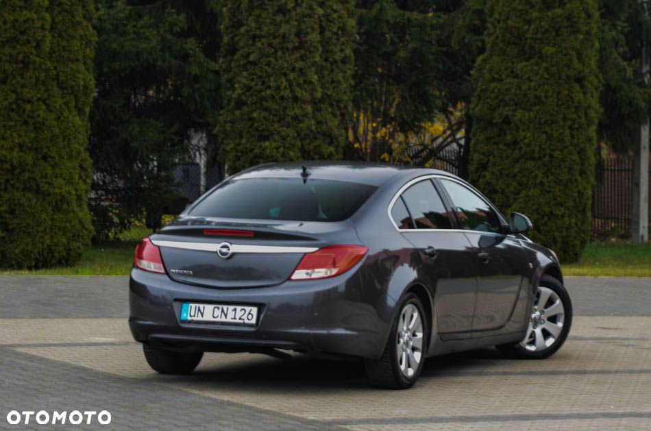 Opel Insignia 1.8 Active - 11