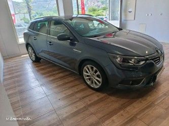 Renault Mégane Sport Tourer 1.2 TCE Intens - 2