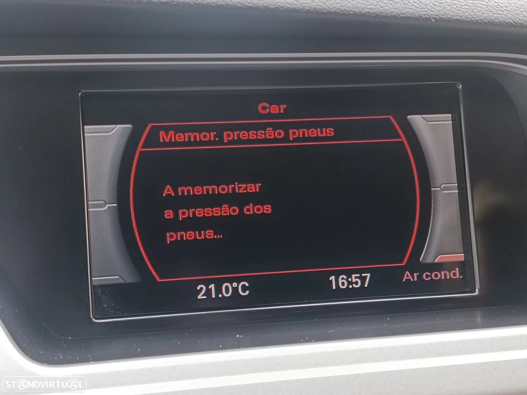 Audi A4 Avant 2.0 TDI Sport - 17