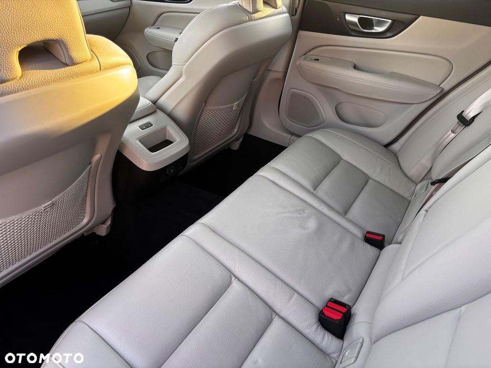 Volvo S60 - 19
