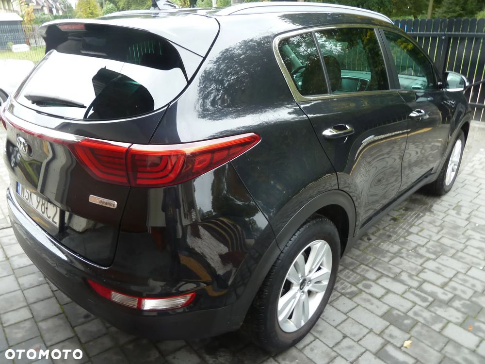 Kia Sportage 1.6 GDI 2WD Dream-Team Edition - 4