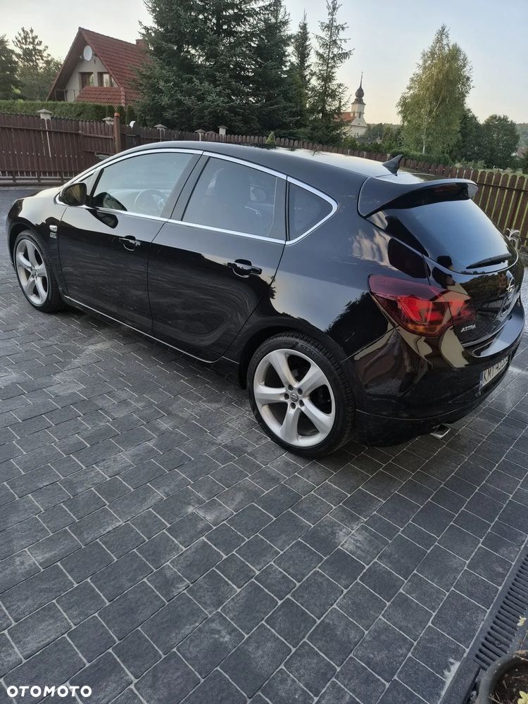 Opel Astra 1.4 T Sport - 32