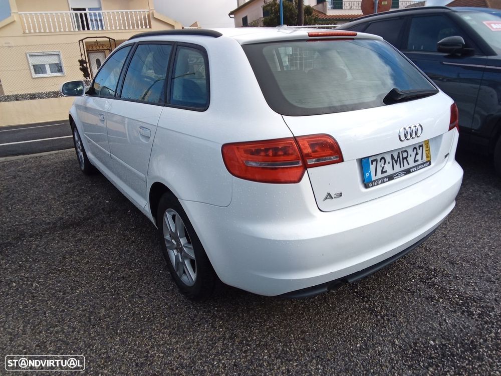 Audi A3 Sportback 1.6 TDI Advance - 7