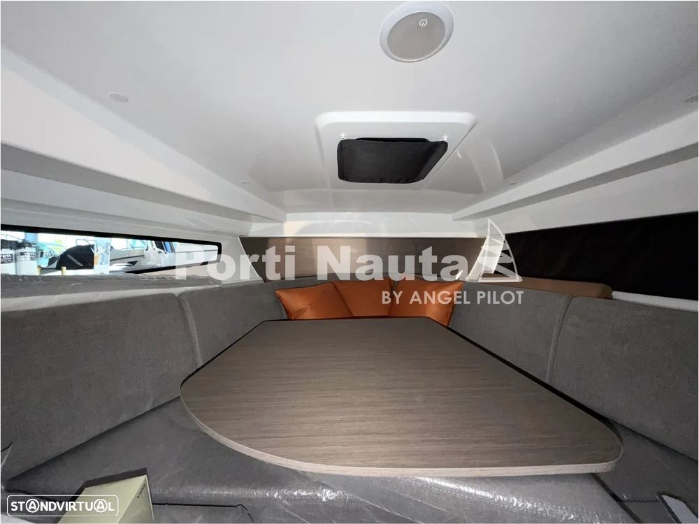 Beneteau Flyer 8 SUNdeck V2 - 17