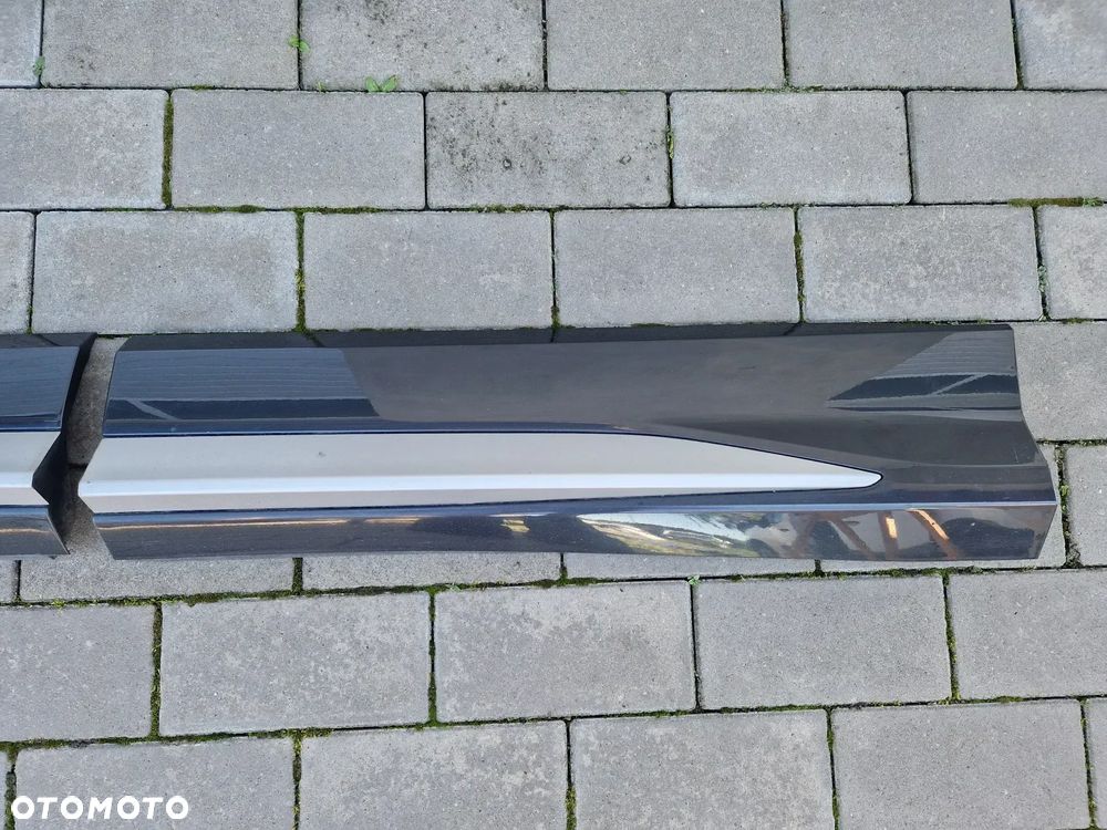 LISTWY DRZWI PRZEDNICH LEWYCH + TYLNYCH LEWYCH AUDI Q3 II 2017-- - 7