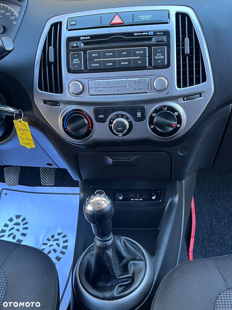 Hyundai i20 - 26