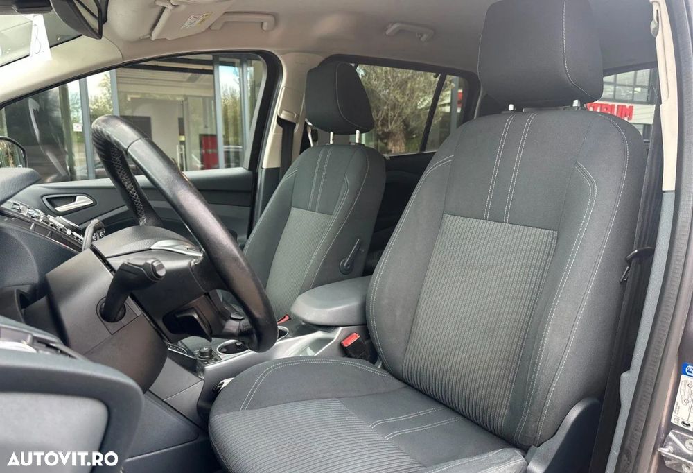 Ford Grand C-Max - 9