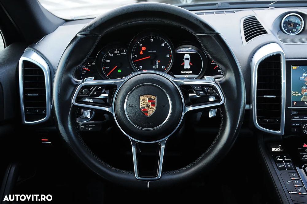 Porsche Cayenne 3.0TD TipTronic - 18