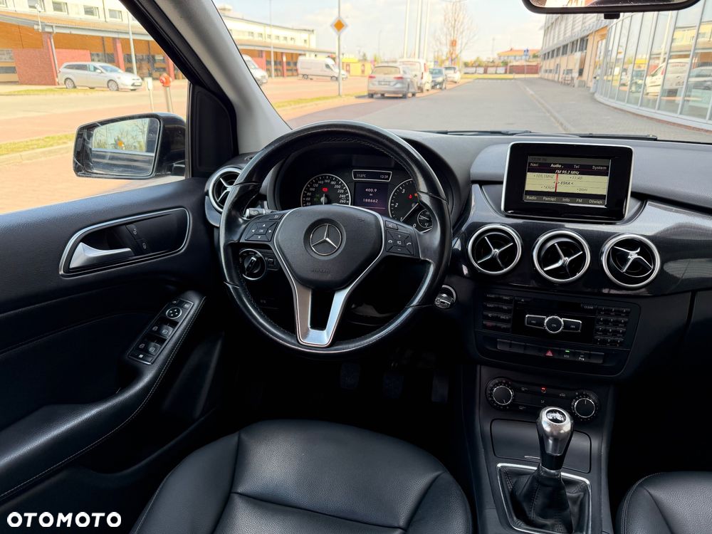 Mercedes-Benz Klasa B 180 d BlueEFFICIENCY Edition - 19