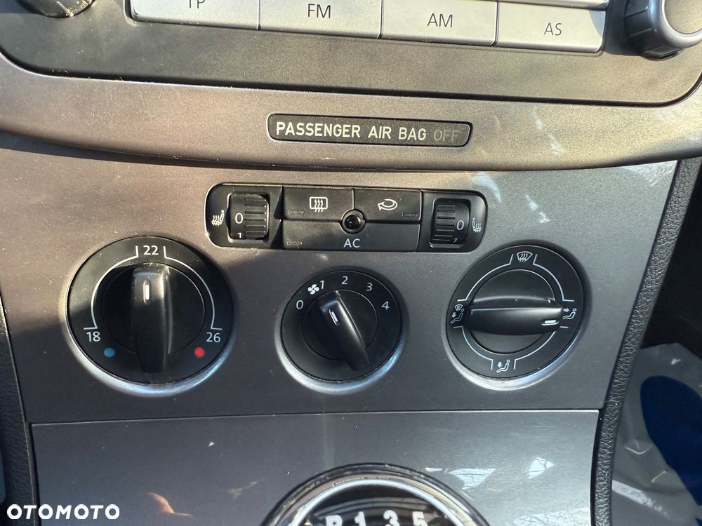 Volkswagen Passat 1.9 TDI DPF Trendline - 12