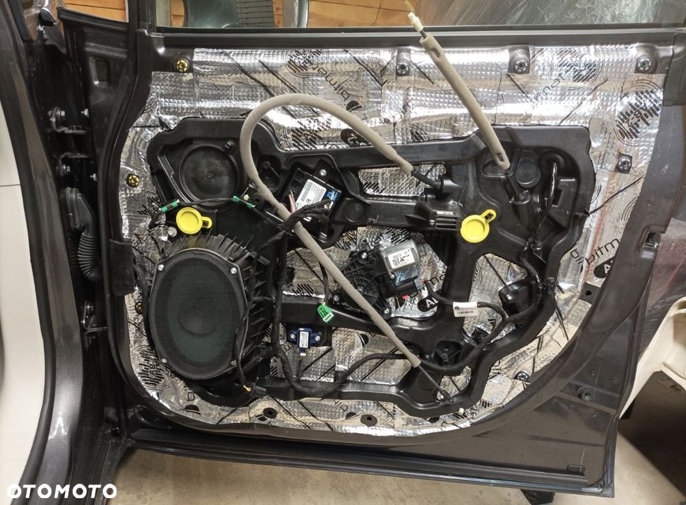 Chrysler Pacifica - 29