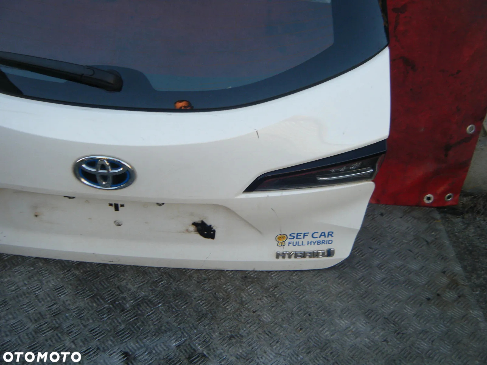TOYOTA COROLLA E21 TYLNA KLAPA KOMBI  040 =BEZ RDZY = RADOM - 4