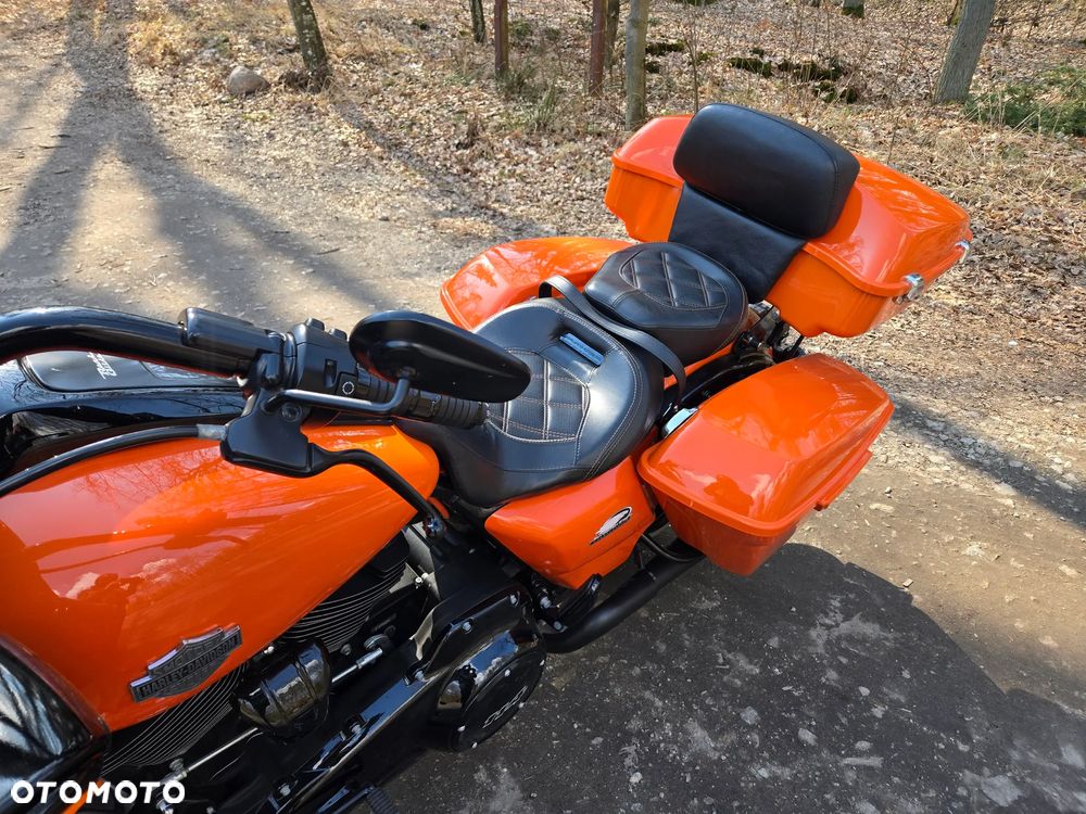 Harley-Davidson Touring Road Glide - 5