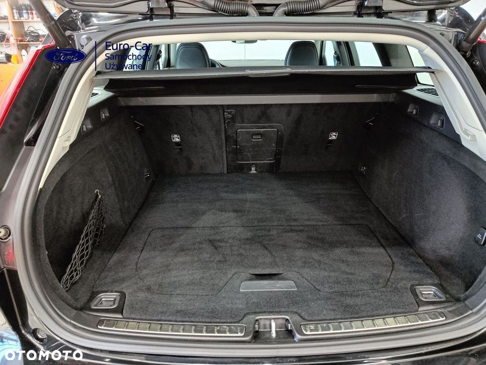 Volvo V60 B4 D Ultimate Bright - 8