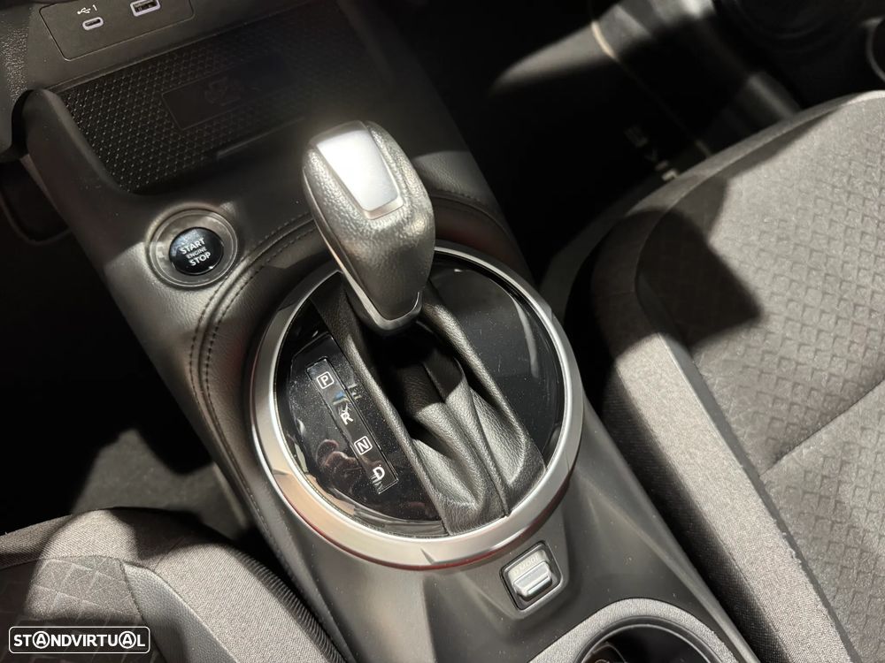 Nissan Juke 1.0 DIG-T N-Connecta NAV. DCT - 3