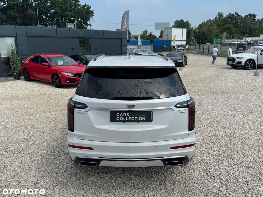 Cadillac XT6 - 6