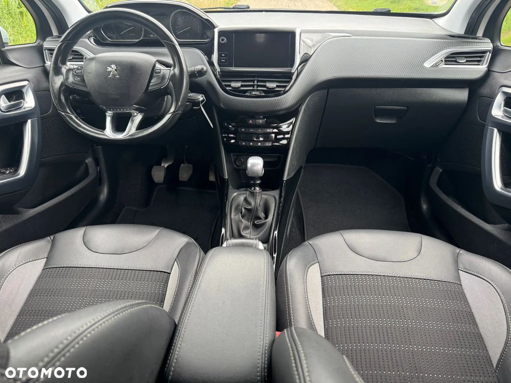 Peugeot 2008 - 16
