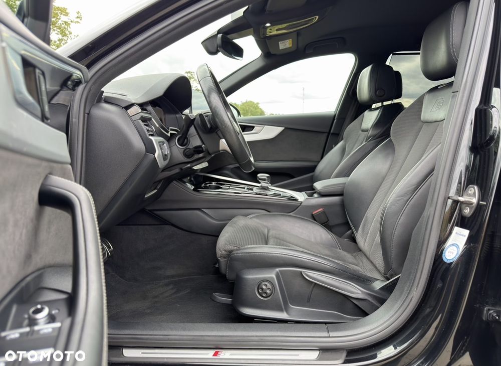 Audi A4 Avant 35 TDI S tronic S line - 34