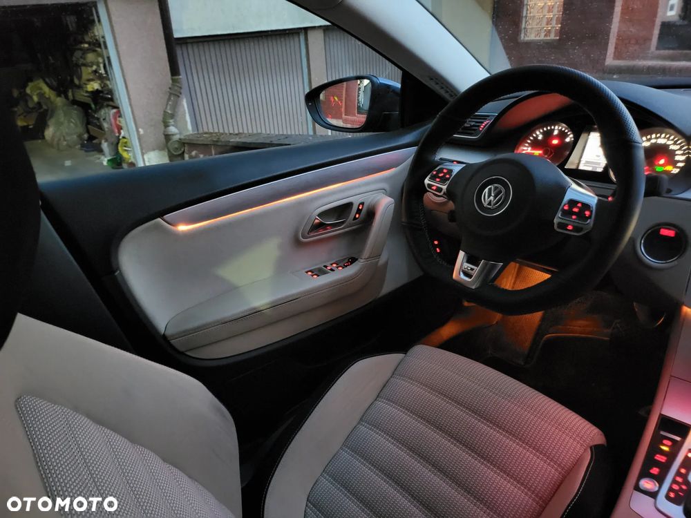 Volkswagen CC 2.0 TDI BlueMotion Technology DSG - 35
