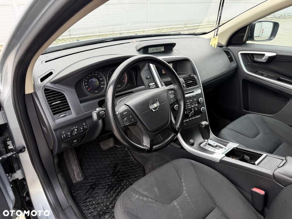 Volvo XC 60 - 18