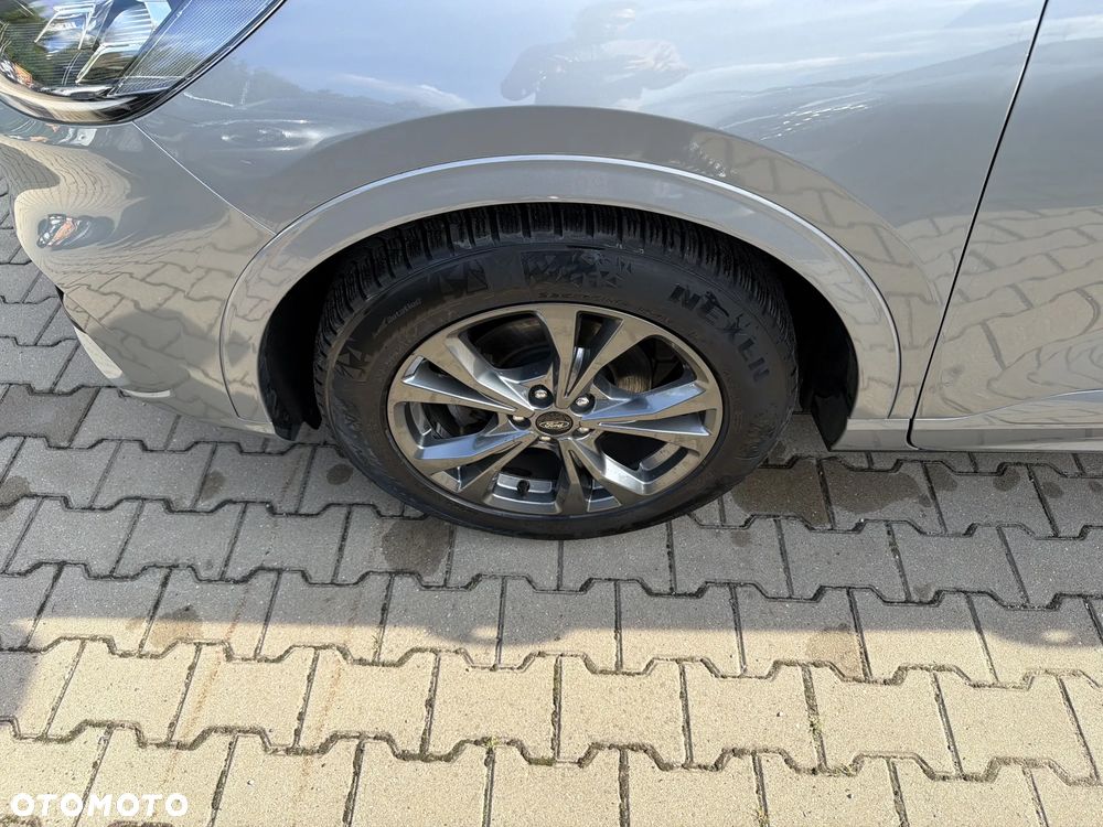 Ford Kuga 1.5 EcoBoost FWD ST-Line X - 27
