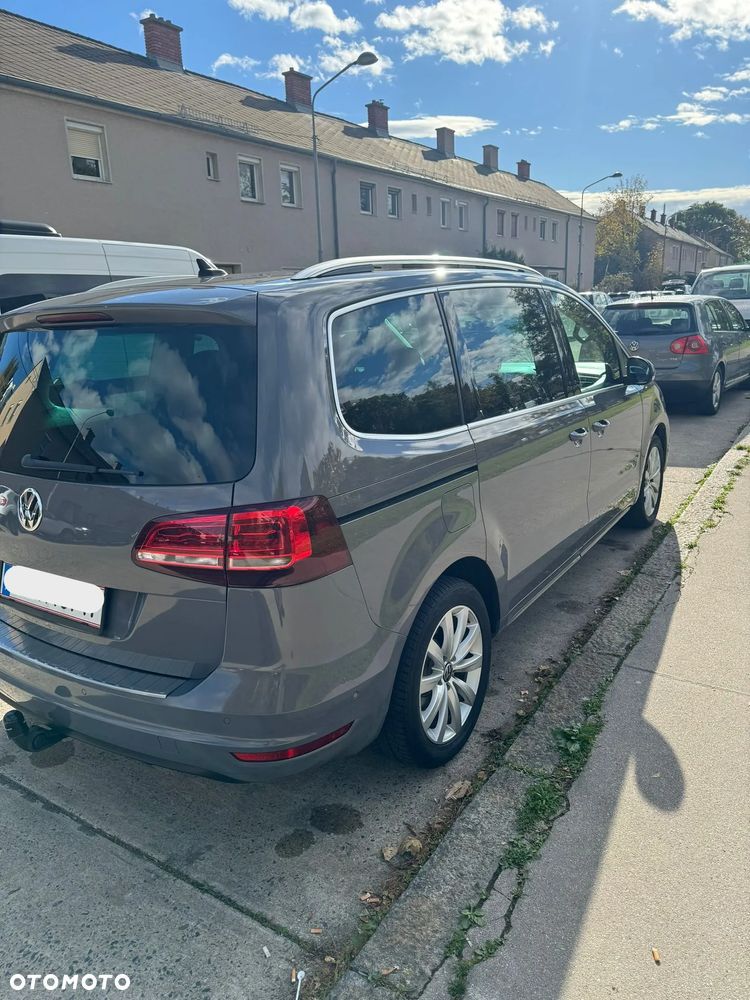 Volkswagen Sharan 2.0 TDI DSG Highline Black Style - 2