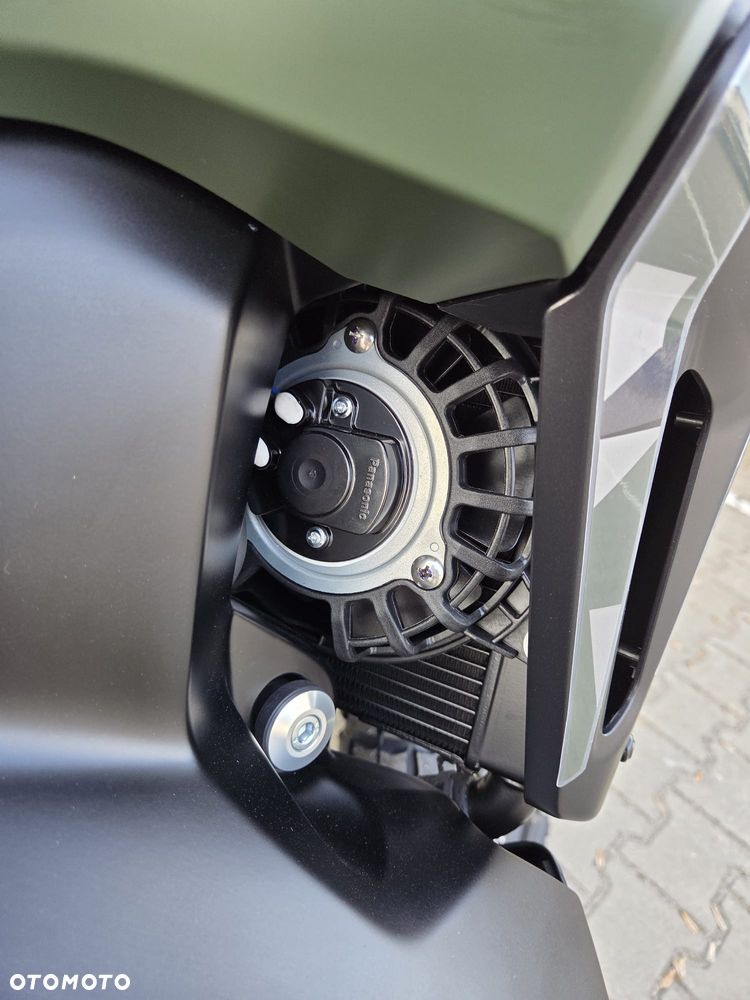CFMoto 1000 MT-X - 9