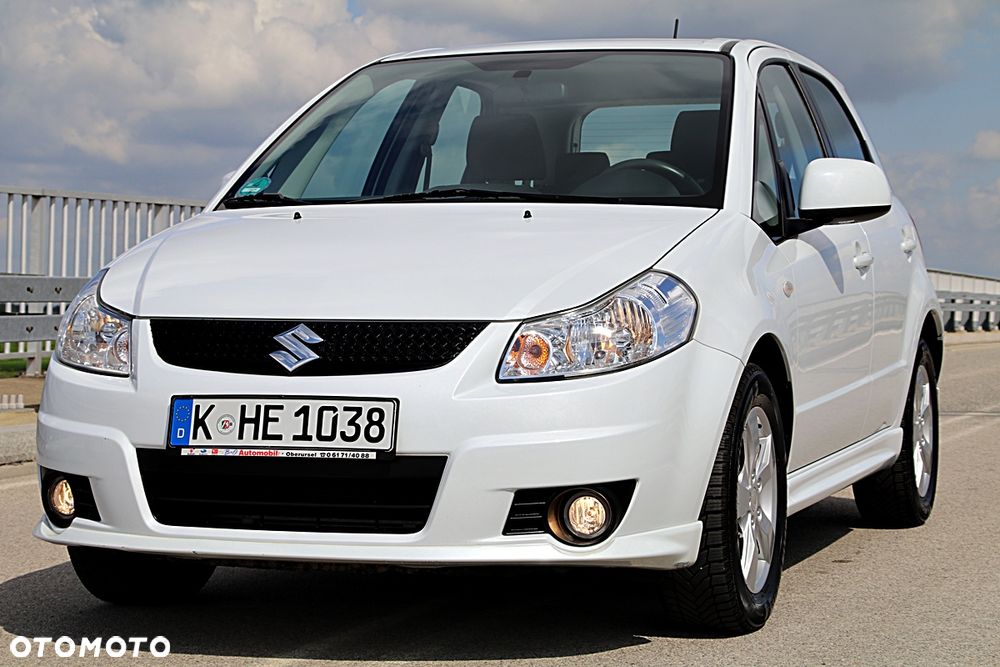 Suzuki SX4 1.6 VVT 4x2 City - 3
