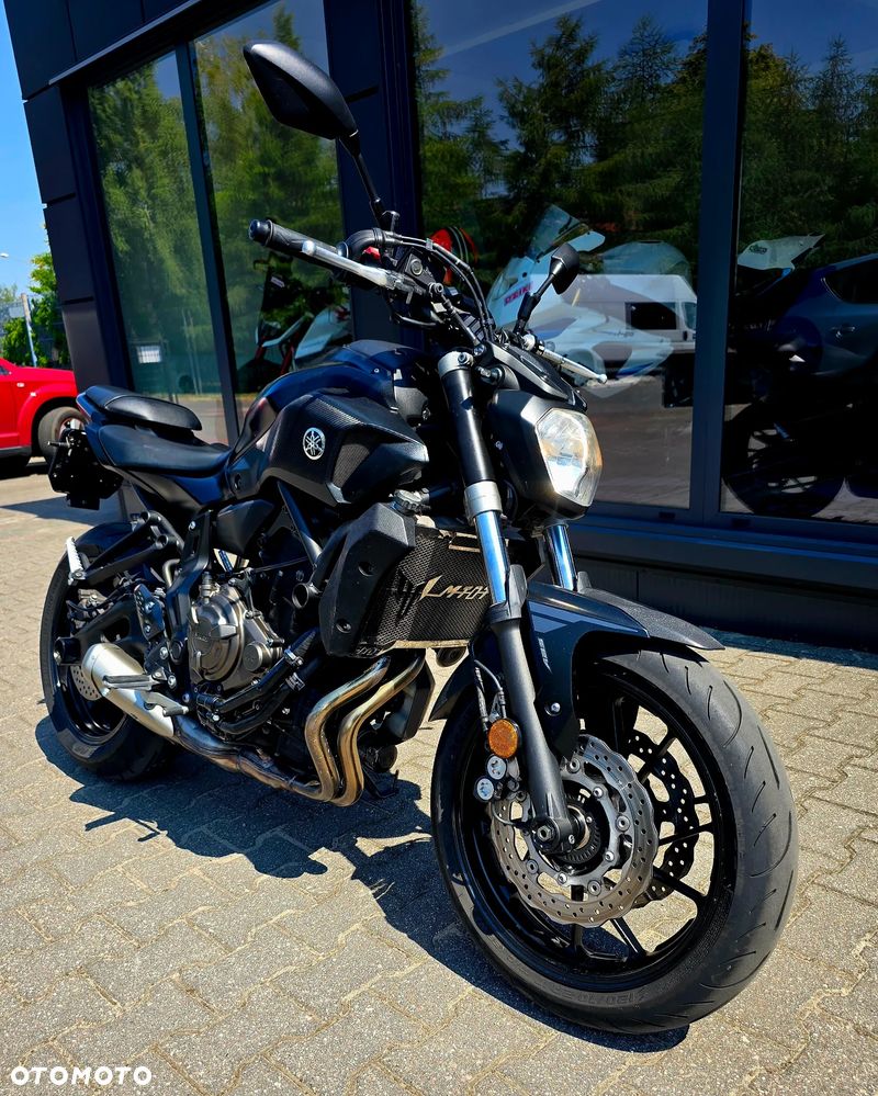 Yamaha MT - 15