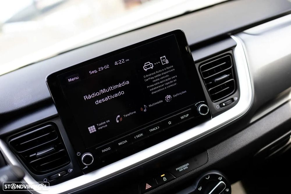 Kia Stonic - 21