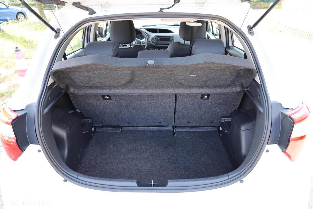 Toyota Yaris 1.5 Active - 28