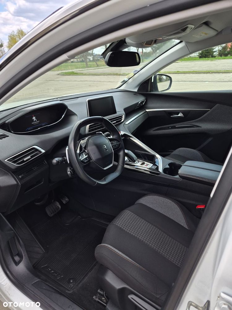 Peugeot 3008 1.5 BlueHDi Active S&S EAT8 - 7