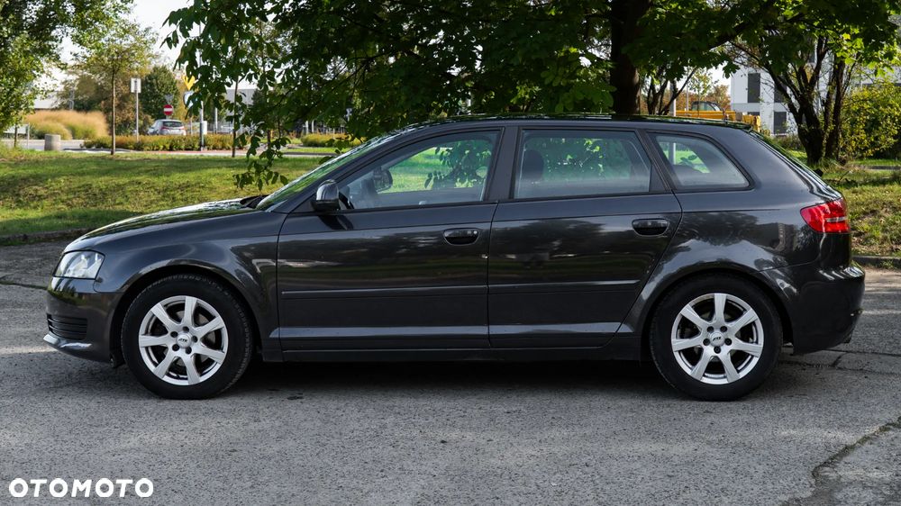 Audi A3 Sportback - 9