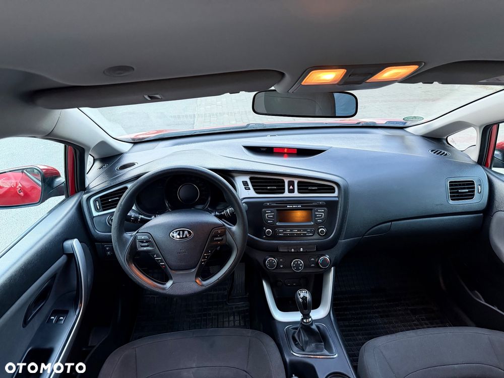 Kia Ceed 1.6 CRDi S - 10