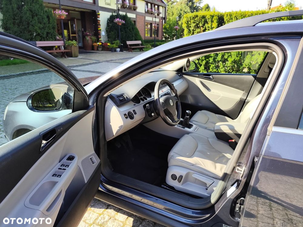 Volkswagen Passat - 8