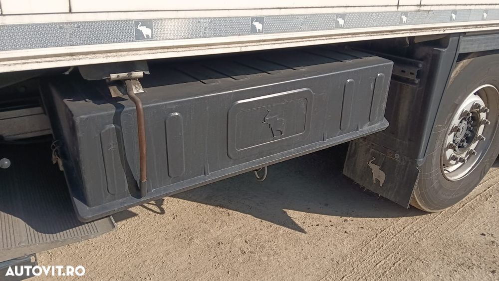 Schmitz Cargobull SCB S3B - 15