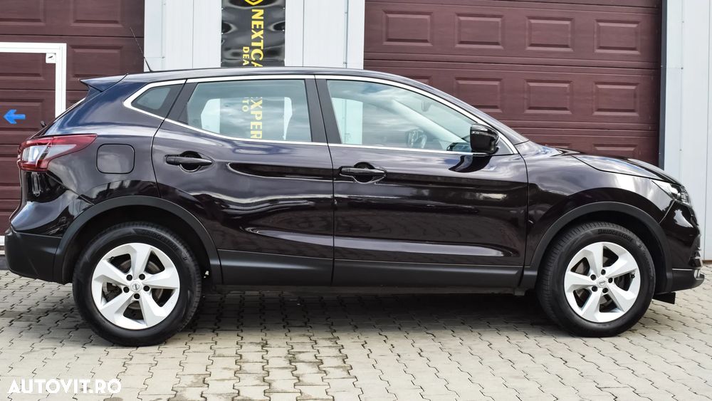 Nissan Qashqai 1.3 DIG-T N-CONNECTA - 9