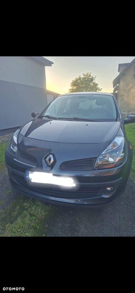 Renault Clio 2005 photo 3