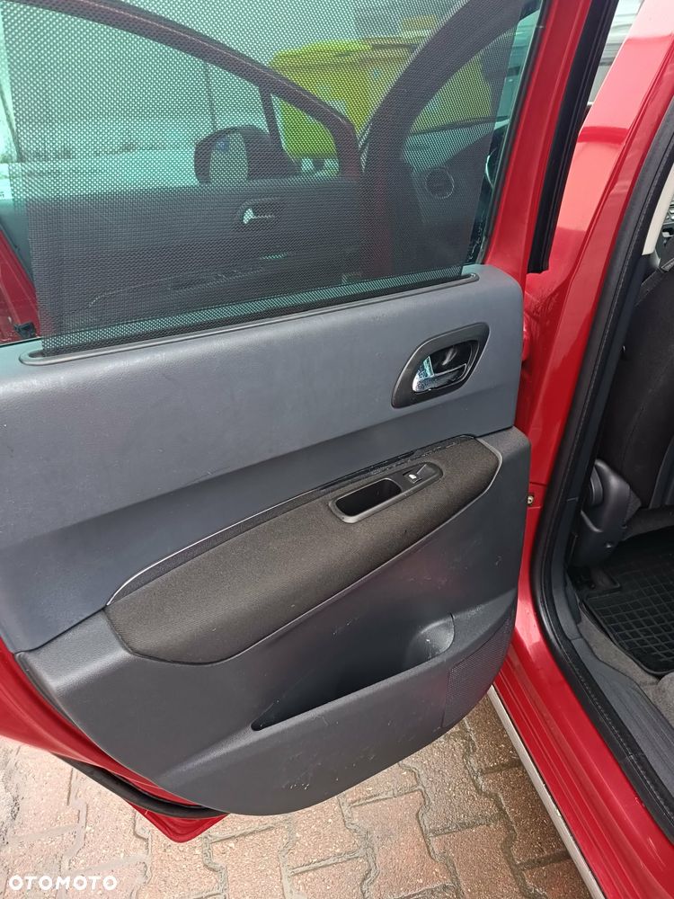 Peugeot 3008 - 17
