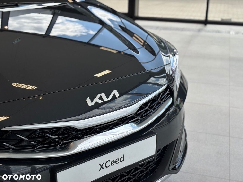Kia XCeed - 24