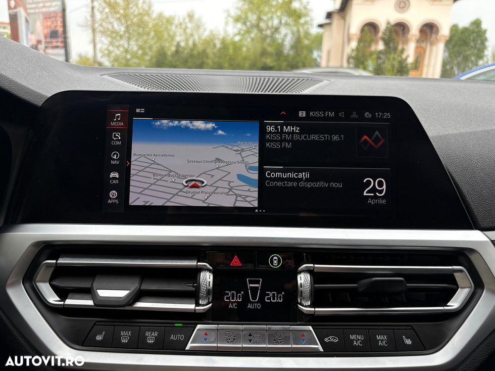 BMW Seria 3 320d Aut. Luxury Line - 22