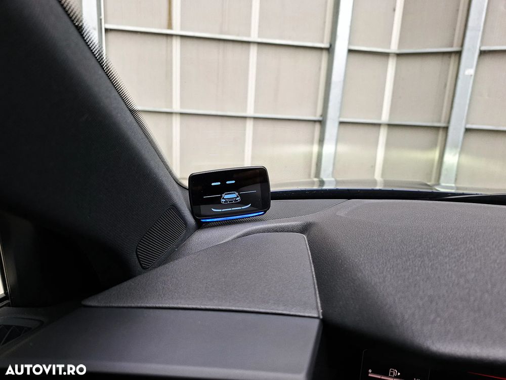 Audi A3 2.0 35 TDI S tronic Sport - 38