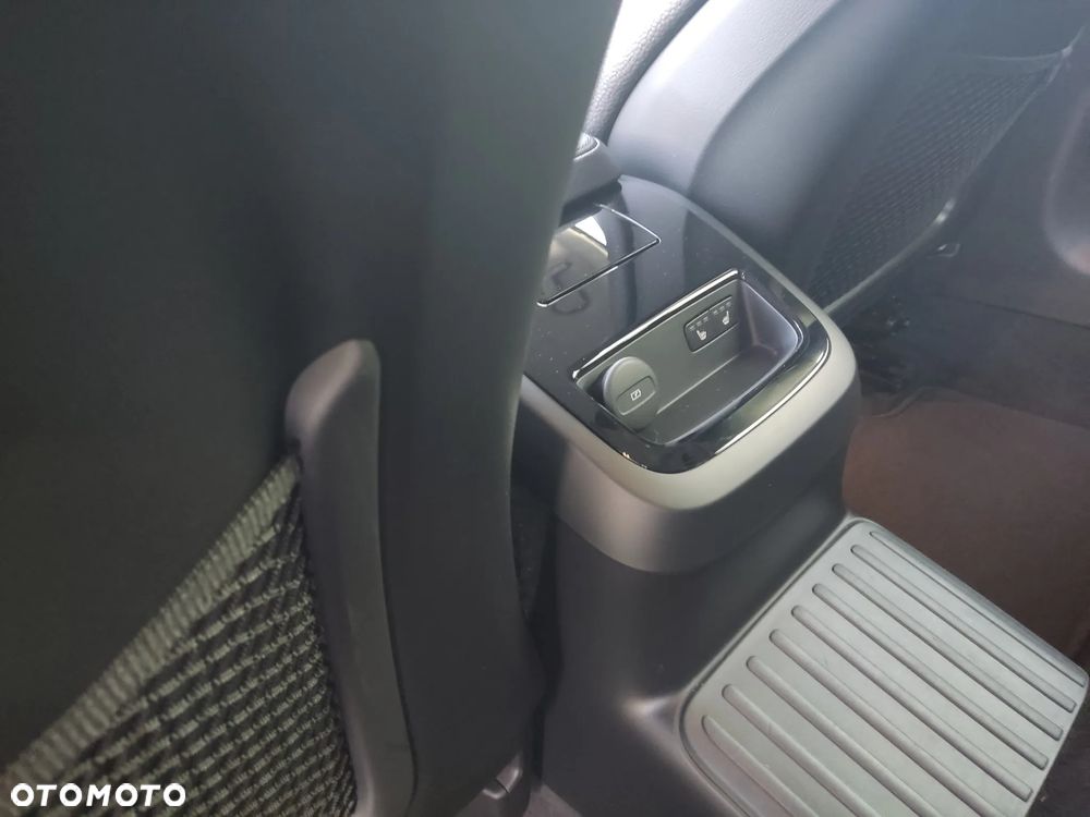 Volvo V60 T6 AWD Recharge Geartronic Inscription - 11