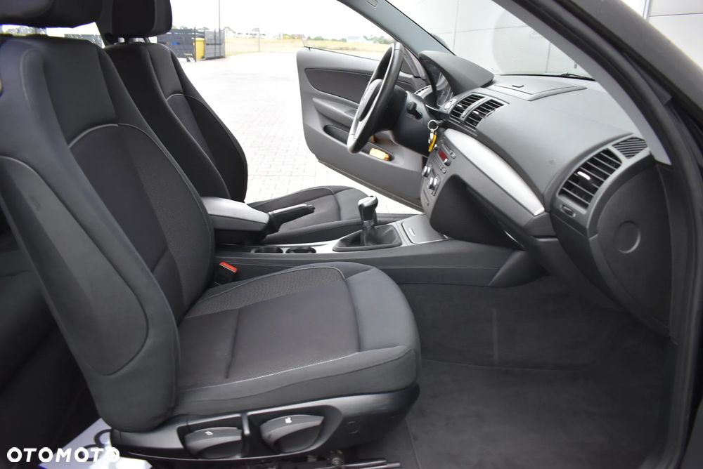 BMW Seria 1 116i - 10