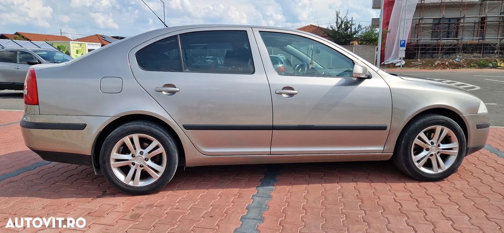 Skoda Octavia 1.4 MPI Ambiente - 7
