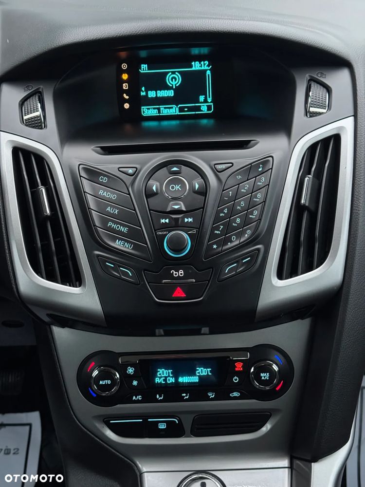 Ford Focus - 12