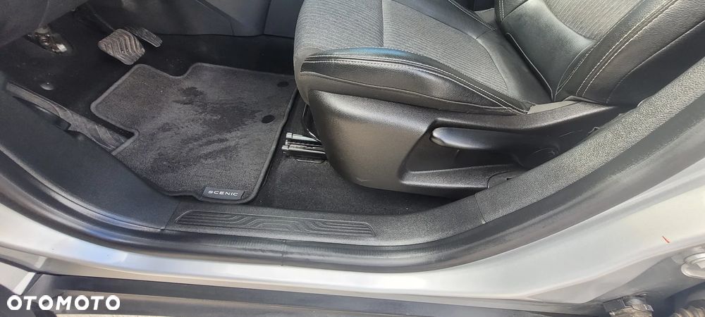 Renault Grand Scenic BLUE dCi 150 EDC BUSINESS EDITION - 17