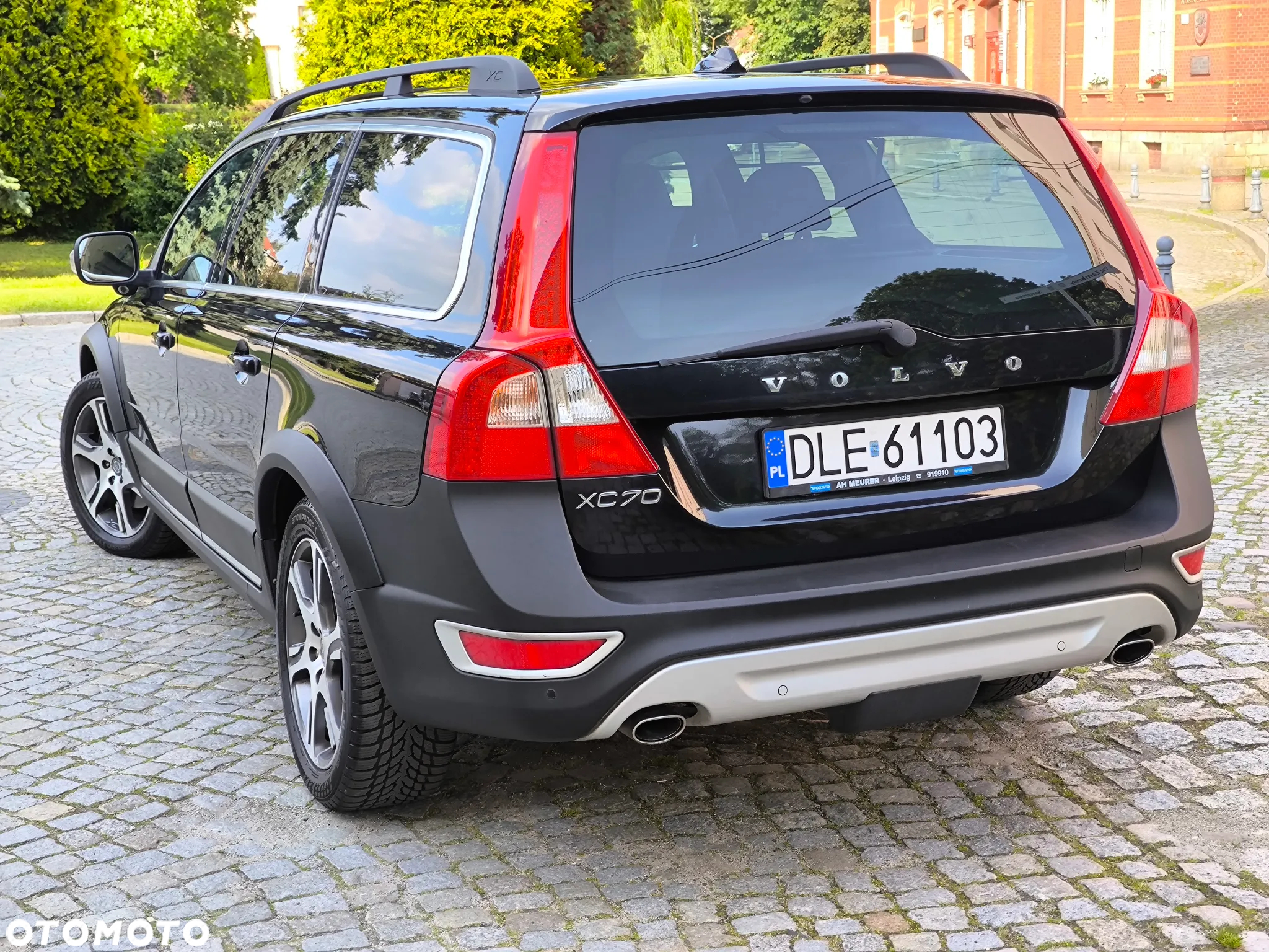 Volvo XC 70 D5 AWD Geartronic Summum - 11